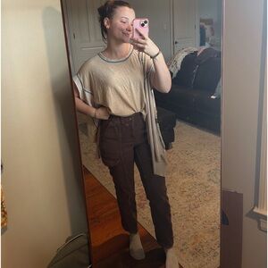 Packing Brown cargo pants